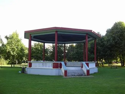 Le kiosque du jardin du Gouverneur à Arras
